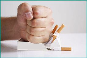 Parar de fumar contribui para a restauração da potência nos homens